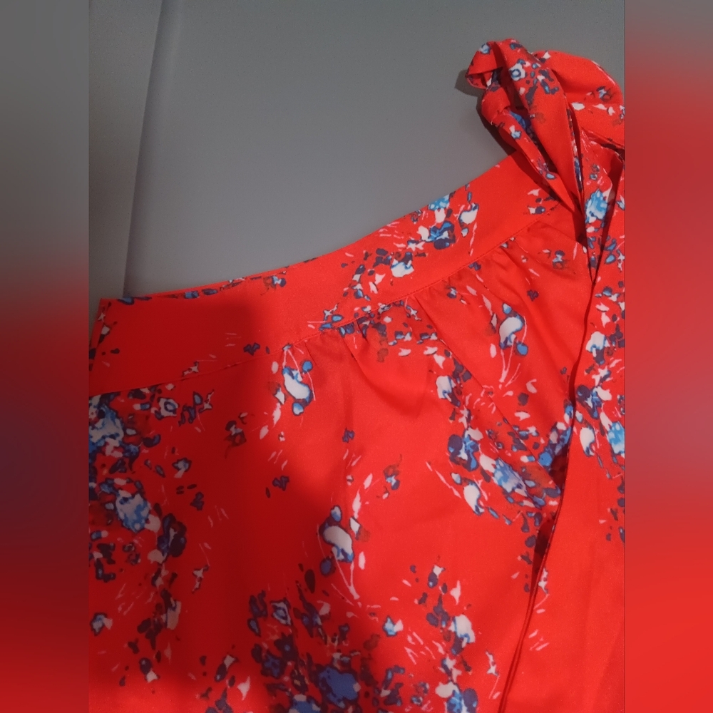 XIERRDUO Medium top.